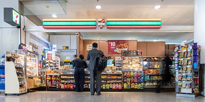 7-Eleven at Toronto Airport